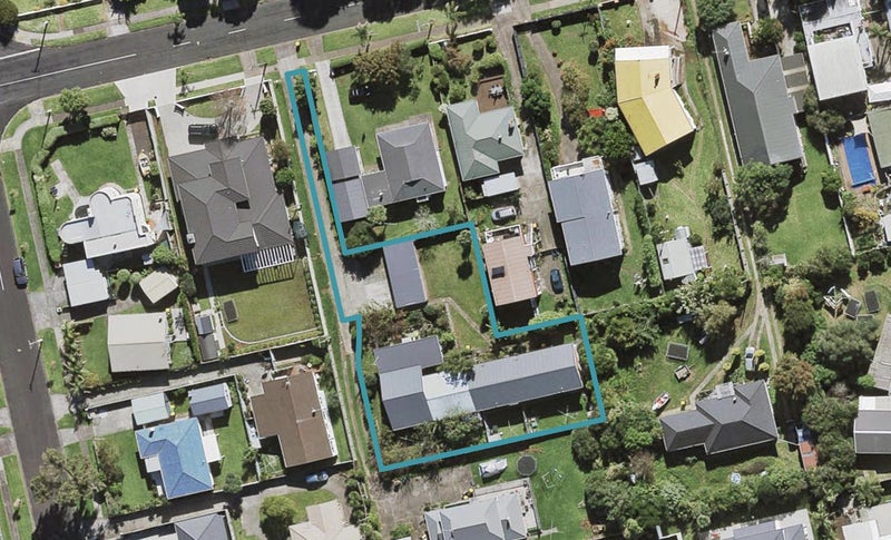 2/37A Mcintyre Road, Māngere Bridge, Auckland - Carousel 1