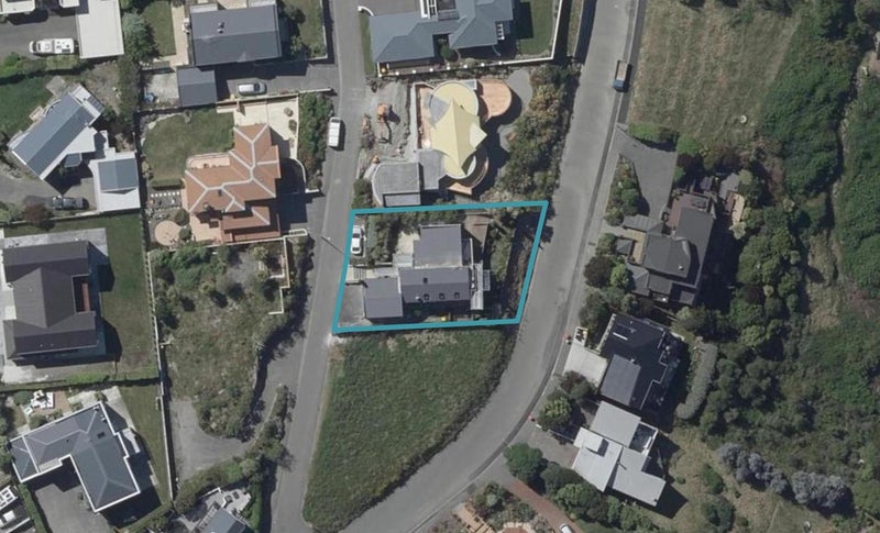 16 Dunkeld Lane, Redcliffs, Christchurch - Carousel 1