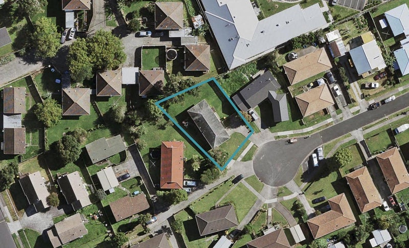 11 Amethyst Place, Wiri, Auckland - Carousel 1