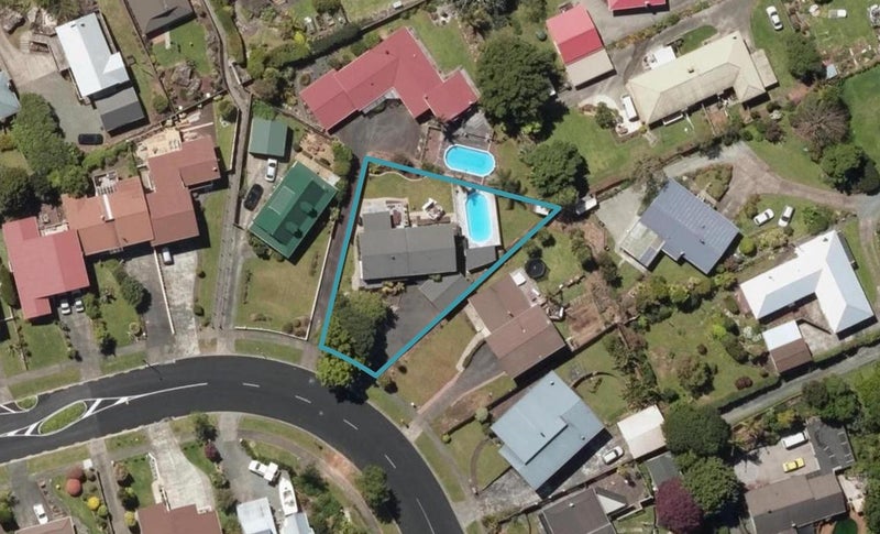 194 Fairway Drive, Kamo, Whangarei - Carousel 1