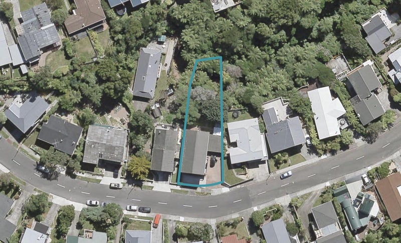 54 Harbour View Road, Harbour View, Lower Hutt - Carousel 1