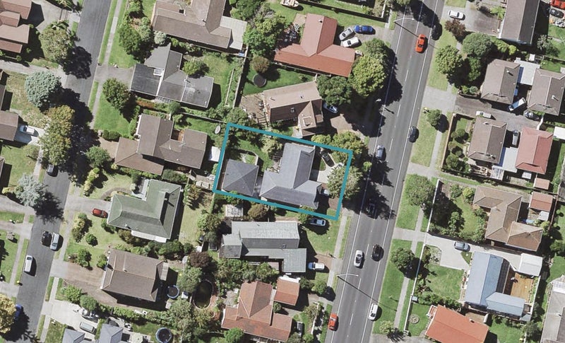 285 Bucklands Beach Road, Bucklands Beach, Auckland - Carousel 1