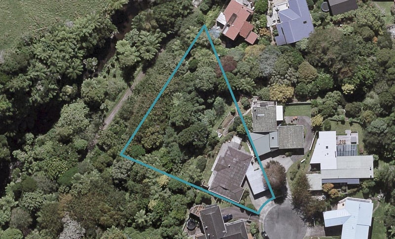 13 Te Mara Place, Merrilands, New Plymouth - Carousel 1