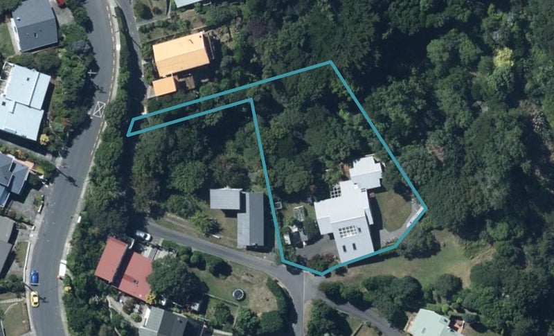 68 Mana View Road, Paremata, Porirua - Carousel 1