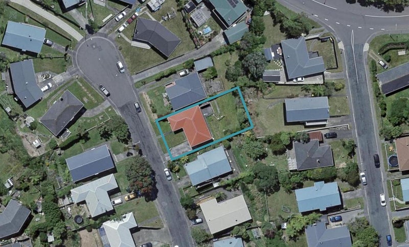 48 Batchelor Street, Newlands, Wellington - Carousel 1