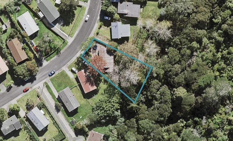 43 Taurus Crescent, Beach Haven, Auckland - Carousel 1
