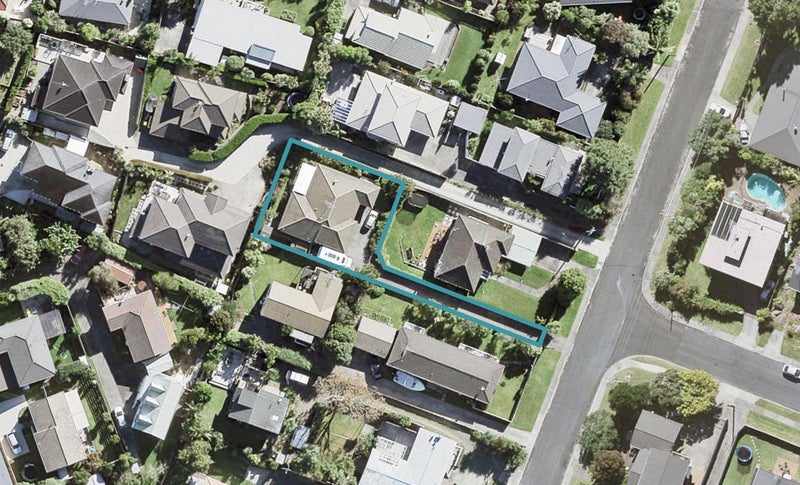5A Tainui Street, Torbay, Auckland - Carousel 1