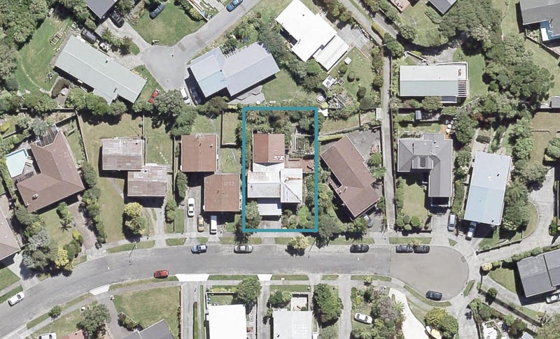 7 Reese Jones Grove, Maungaraki, Lower Hutt - Carousel 1