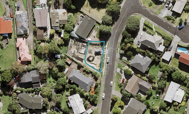 29A Eaton Road, Hillsborough, Auckland - Carousel 1