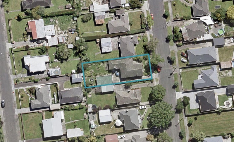 31 Clyma Street, Elderslea, Upper Hutt - Carousel 1