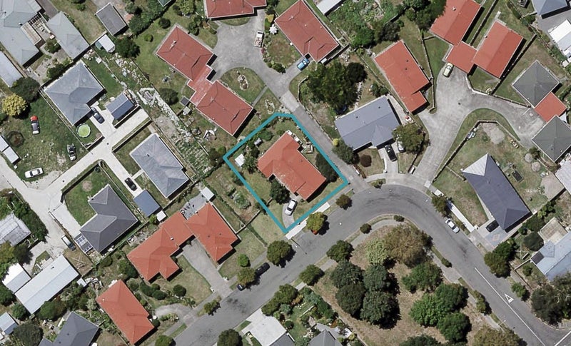 17 Usherwood Crescent, Akina, Hastings - Carousel 1
