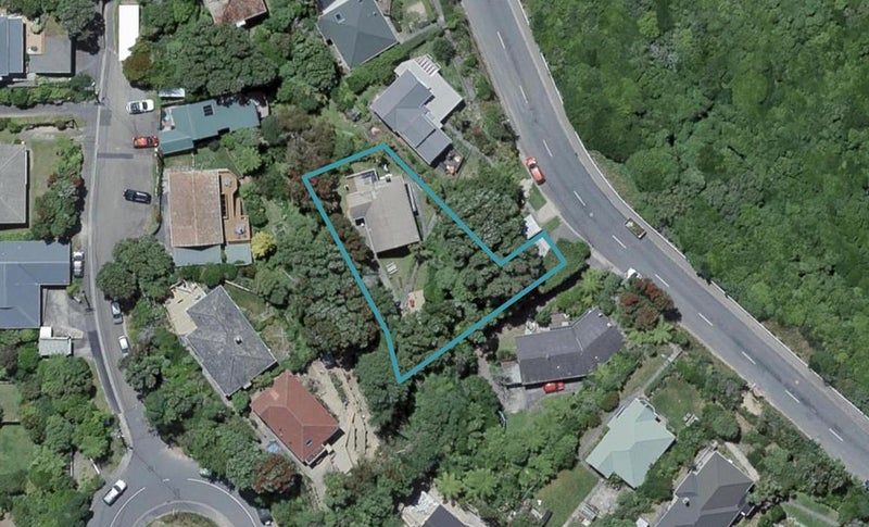 2 Kaihuia Terrace, Northland, Wellington - Carousel 1