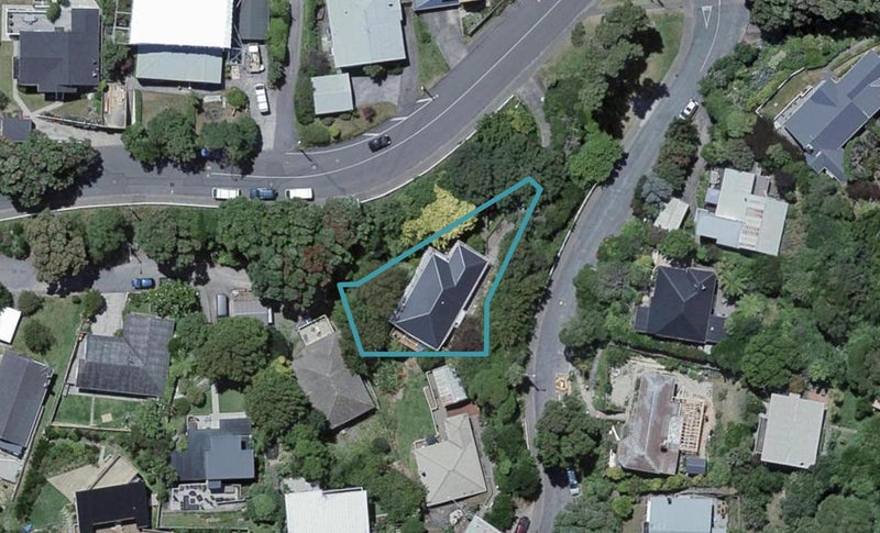 70 Camperdown Road, Miramar, Wellington - Carousel 1