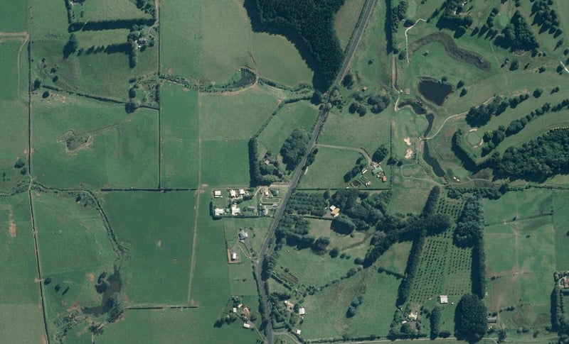 990 Highway 22, TUAKAU - Carousel 1