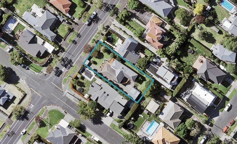 41 Kesteven Avenue, Glendowie, Auckland - Carousel 1