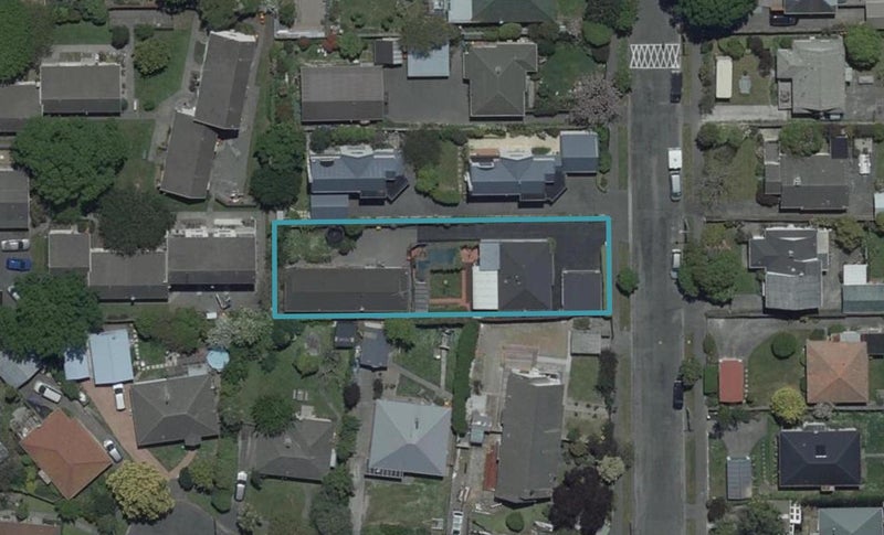 2/11 Westholme Street, Strowan, Christchurch - Carousel 1