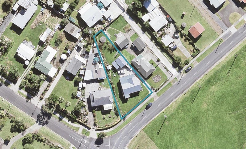 39 Orere Point Road, Papakura - Carousel 1