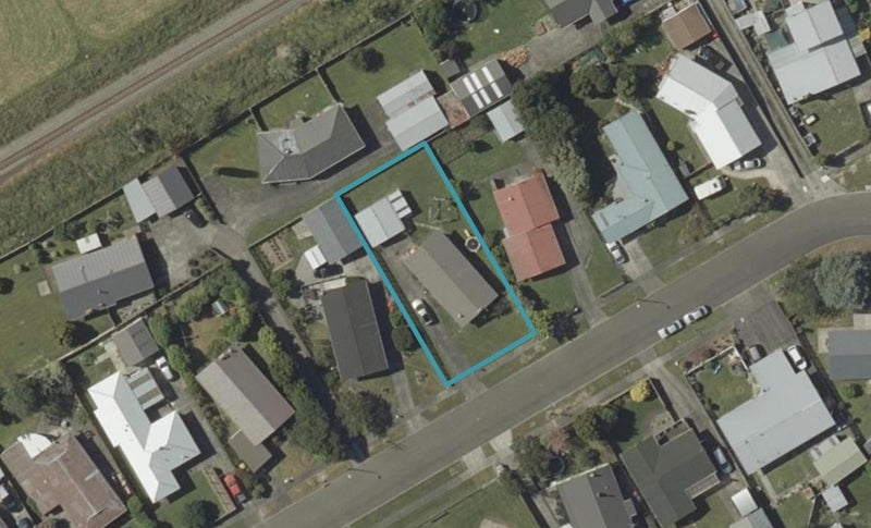 37 Kimberley Grove, Westbrook, Palmerston North - Carousel 1