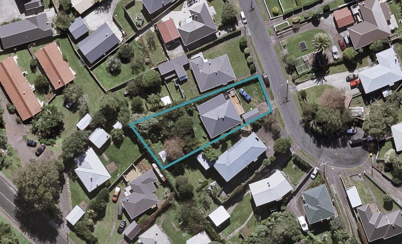 18 Stuart Place, Blagdon, New Plymouth - Carousel 1