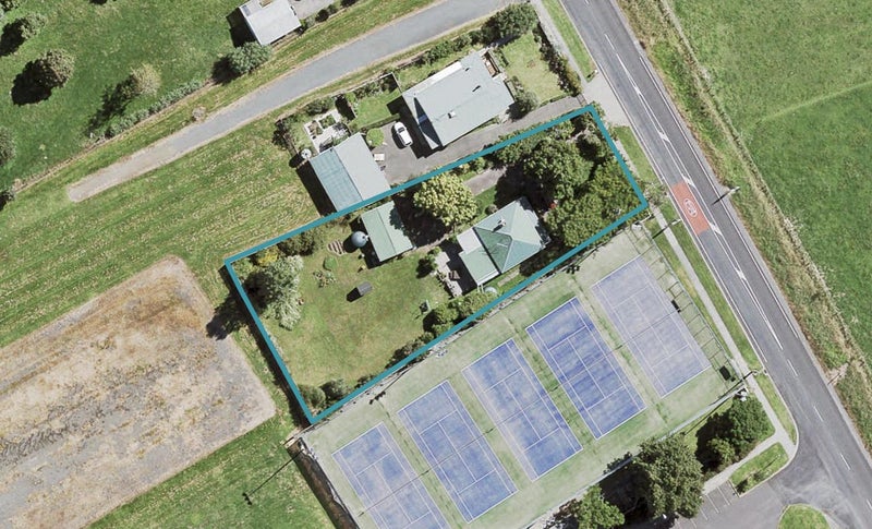 57 Monument Road, Papakura - Carousel 1