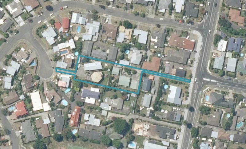 2/24 Church Road, Taradale, Napier - Carousel 1
