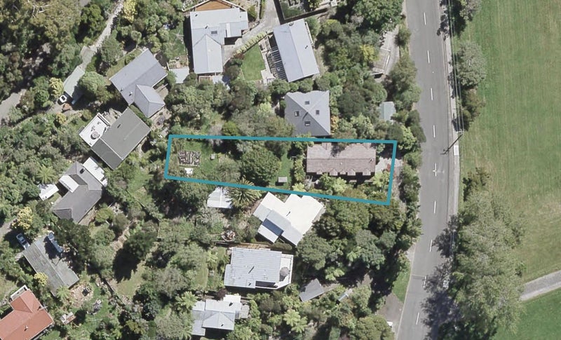 42 Pinehaven Road, Pinehaven, Upper Hutt - Carousel 1