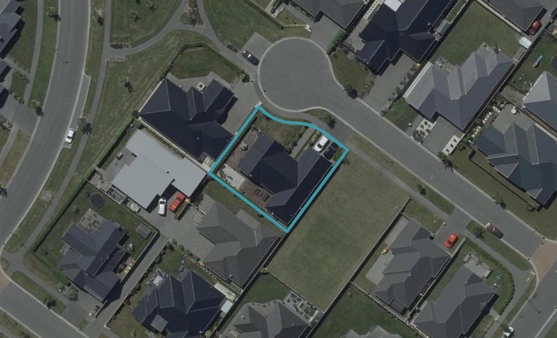 7 Canice Mews, Aidanfield, Christchurch - Carousel 1