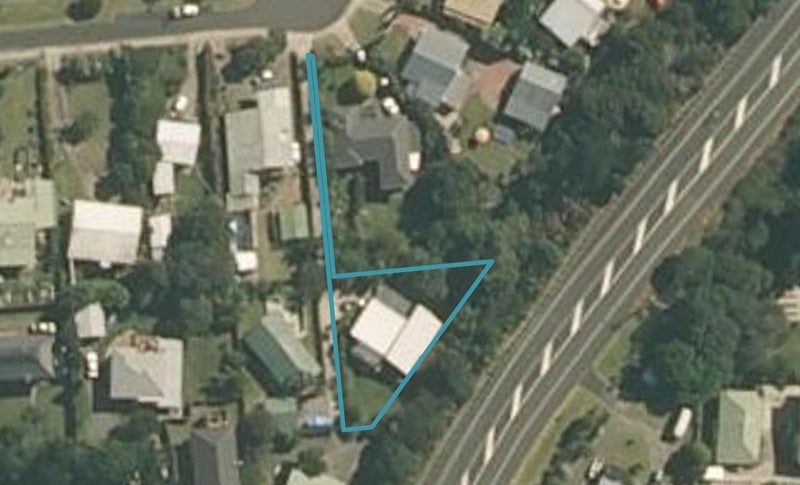 41B Hammond Avenue, Hatfields Beach, Orewa - Carousel 1