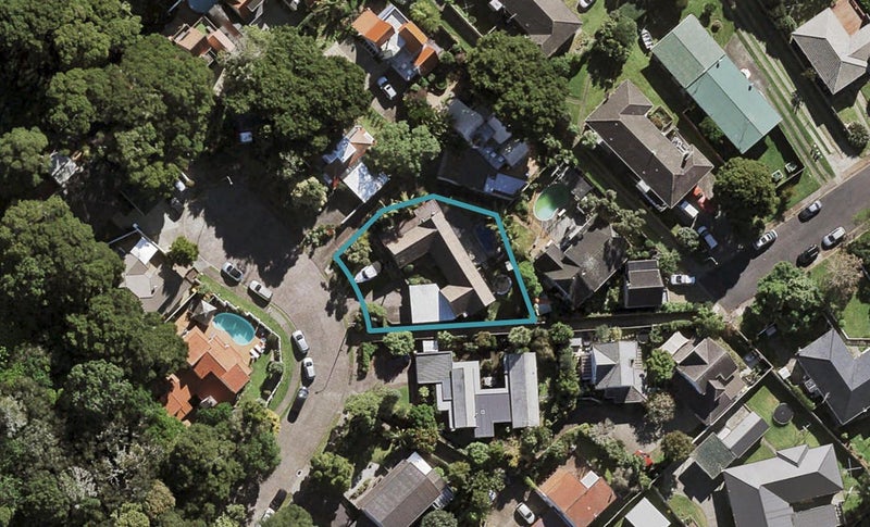 10 Cobblestone Lane, Hillcrest, Auckland - Carousel 1
