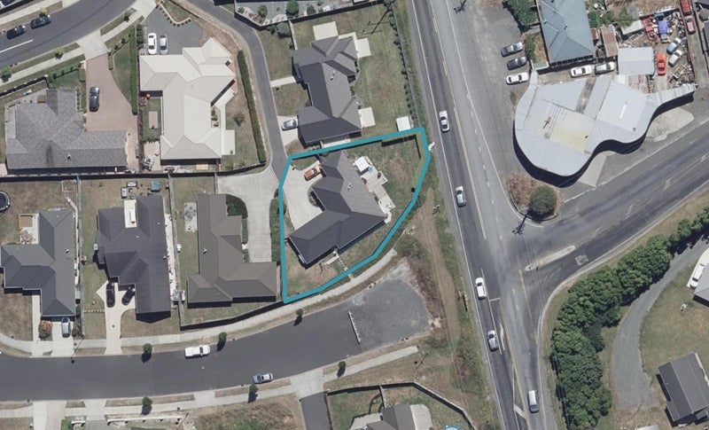 6 Briar Rose Court, Huntington, Hamilton - Carousel 1