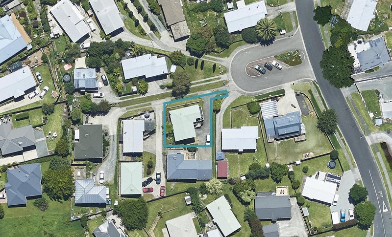 5A Lawson Place, Hairini, Tauranga - Carousel 1