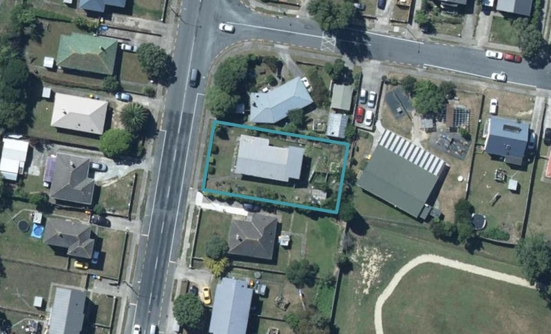 184 Warspite Avenue, Waitangirua, Porirua - Carousel 1