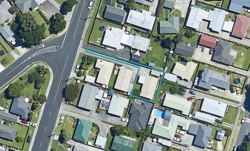 65C Queen Road, Bellevue, Tauranga - Carousel 1