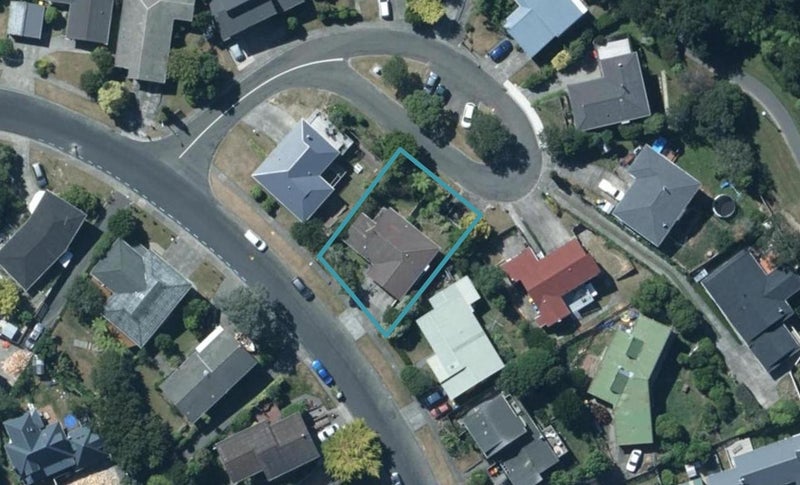 15 The Companionway, Whitby, Porirua - Carousel 1
