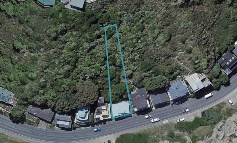 162 The Esplanade, Island Bay, Wellington - Carousel 1