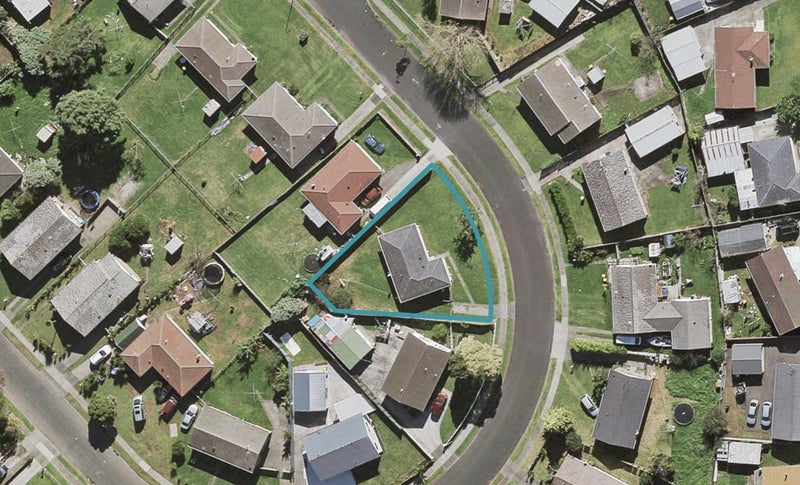 15 Heyford Close, Mangere, Auckland - Carousel 1