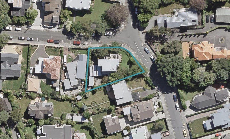 1 Troon Crescent, Boulcott, Lower Hutt - Carousel 1