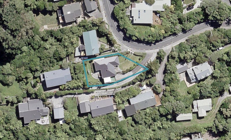 60 Pokohiwi Road, Normandale, Lower Hutt - Carousel 1