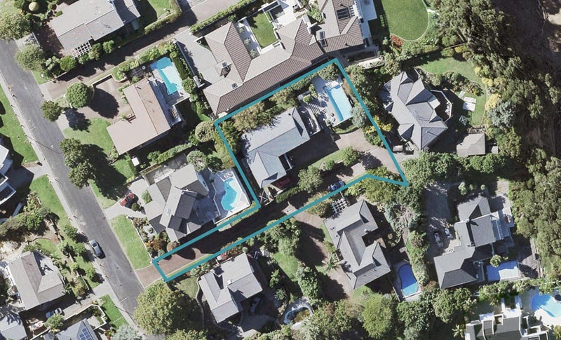 26 Tainui Road, Cockle Bay, Auckland - Carousel 1