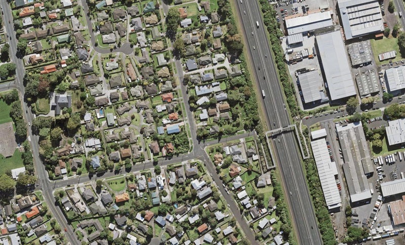 4/68 Crawford Avenue, Mangere Bridge, Auckland - Carousel 1