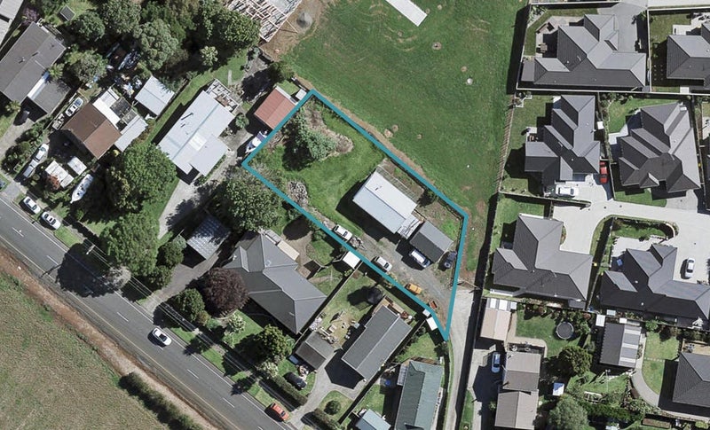 31 Kingseat Road, Patumahoe, Pukekohe - Carousel 1