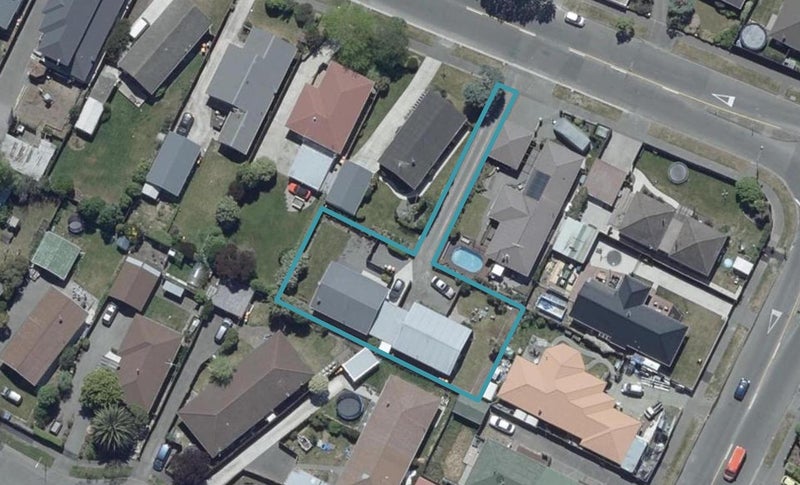 2/123A Queenspark Drive, Parklands, Christchurch - Carousel 1
