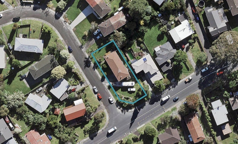 2/22 Bentley Avenue, Glenfield, Auckland - Carousel 1