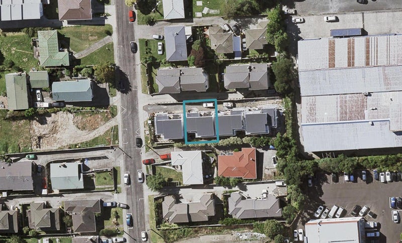7A Woodall Place, Totara Vale, Auckland - Carousel 1