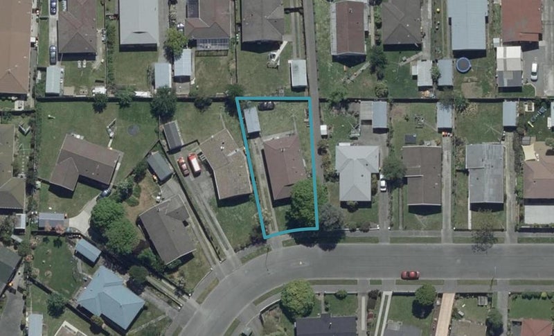 9 La Perouse Place, Northcote, Christchurch - Carousel 1