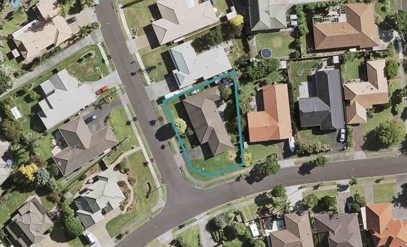 1 Aristoy Close, Conifer Grove, Takanini - Carousel 1