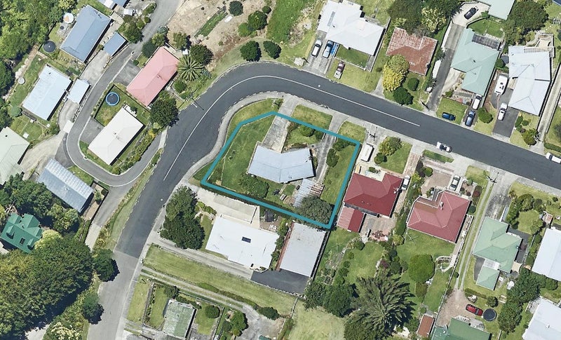 38 Merivale Road, Parkvale, Tauranga - Carousel 1