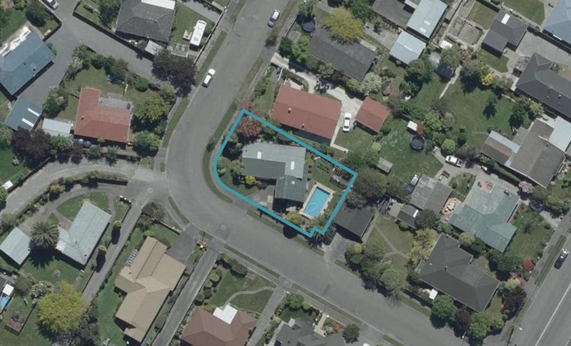 18 Sapphire Street, Casebrook, Christchurch - Carousel 1