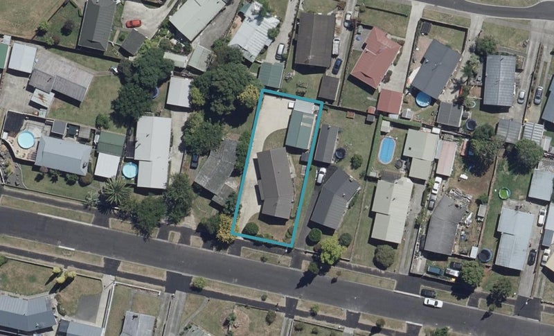 18 Mooney Street, Nawton, Hamilton - Carousel 1