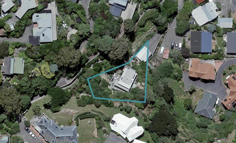 15 Pinelands Avenue, Seatoun, Wellington - Carousel 1